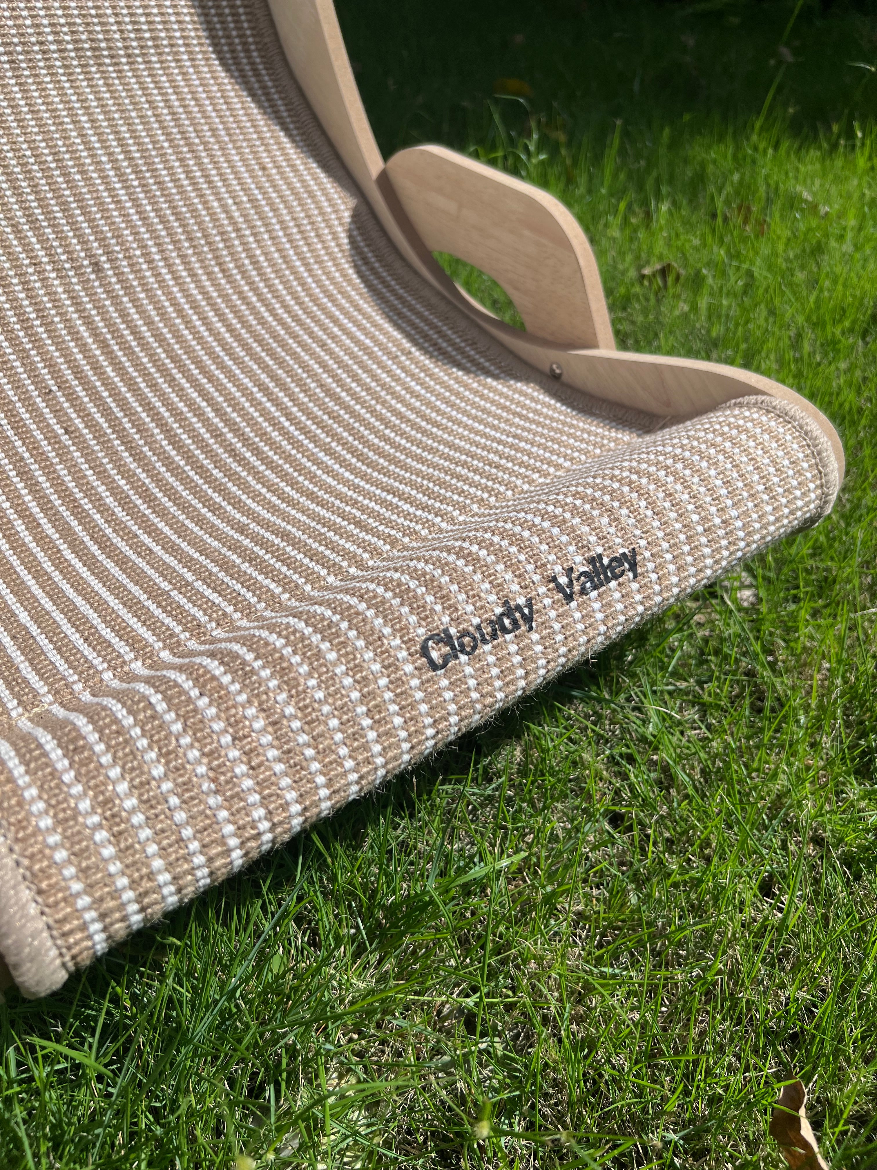 Dog Sofa Bed Indoor Dog Wooden Indoor Elevated Cat Bed with Removable Mattress Cover for Cats, Puppy Puppy or Small Animals (Grey, Medium)